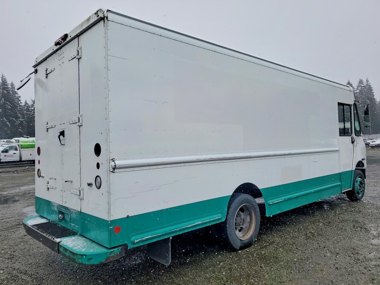 2011 Workhorse Custom Chassis 2011 Workhorse W62 Delivery Van
