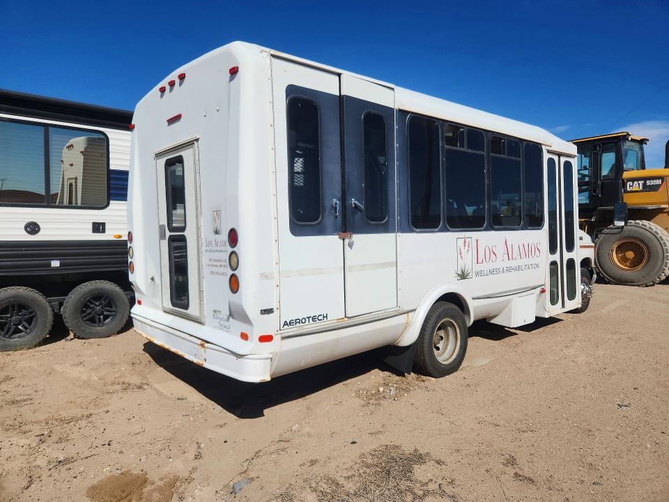 2003 Ford E450 Shuttle Bus