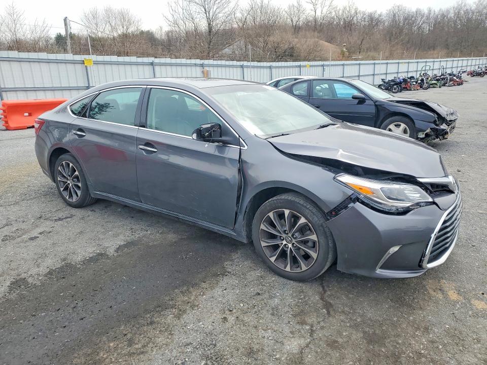 2016 Toyota Avalon xle
