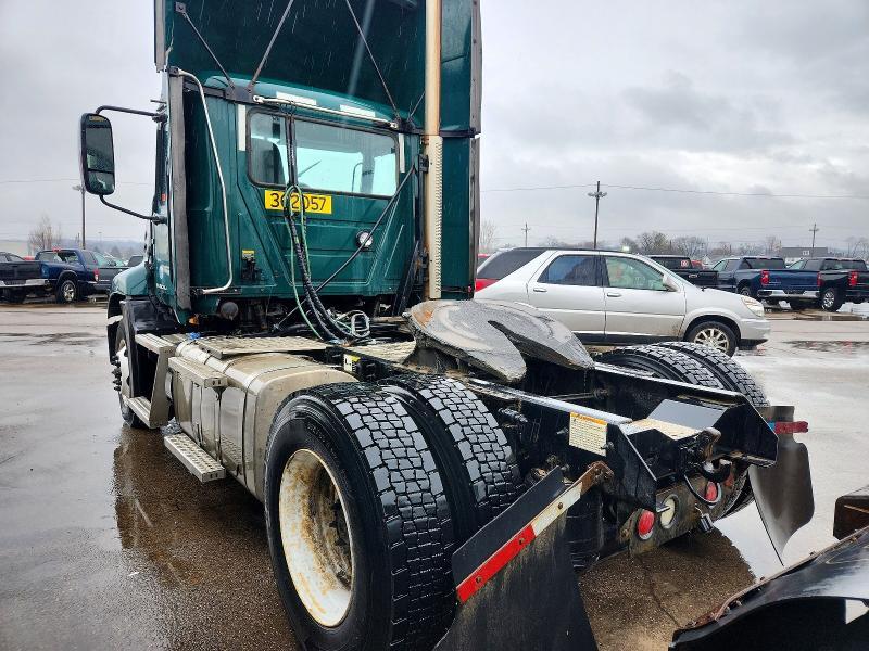 2017 Mack CX612 Semi Truck