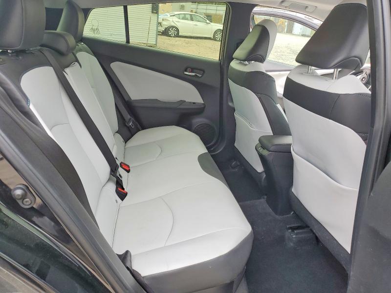 2019 Toyota Prius xle