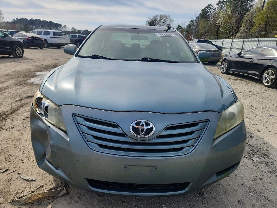 2009 Toyota Camry le
