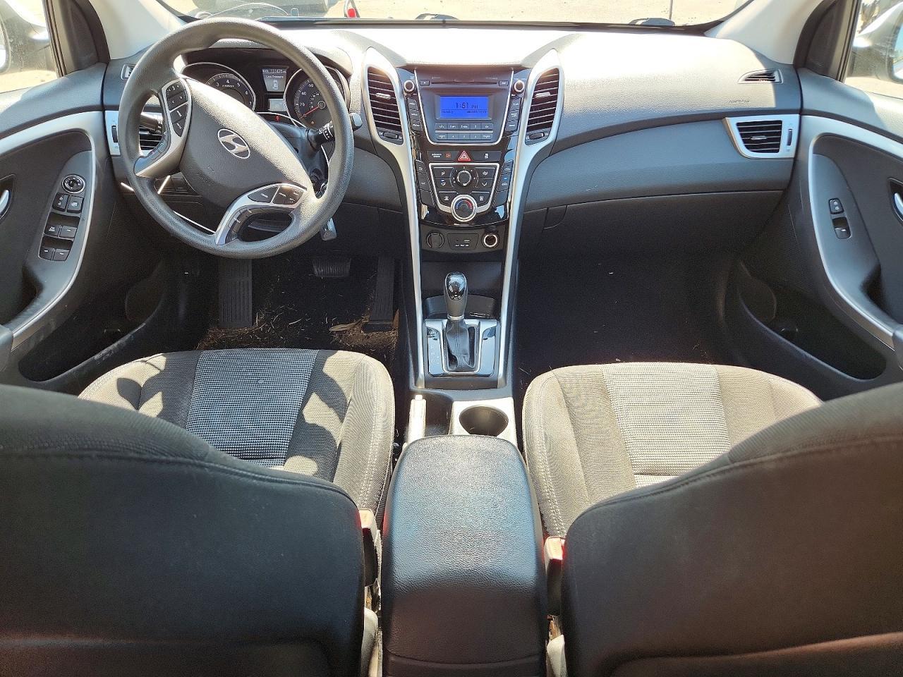 2017 Hyundai Elantra gt Base