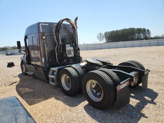 2020 Freightliner Cascadia 126