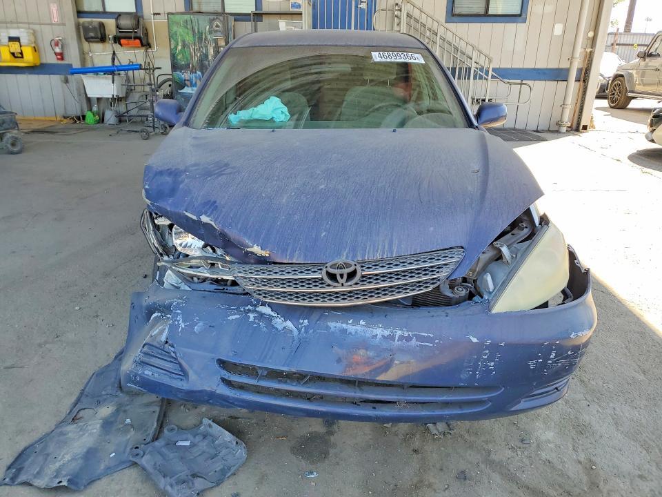 2003 Toyota Camry le