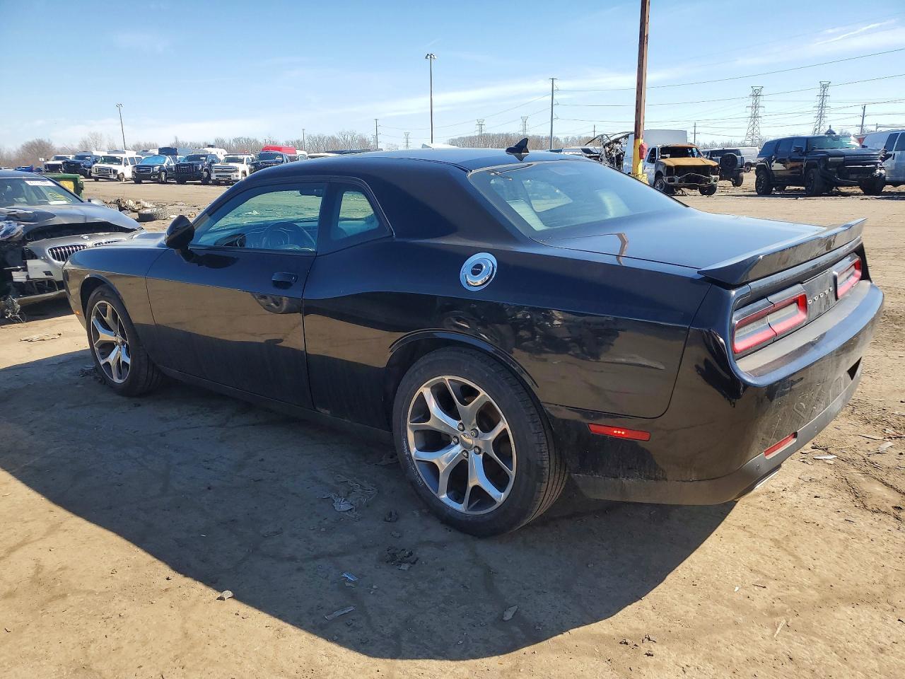 2015 Dodge Challenger sxt Plus