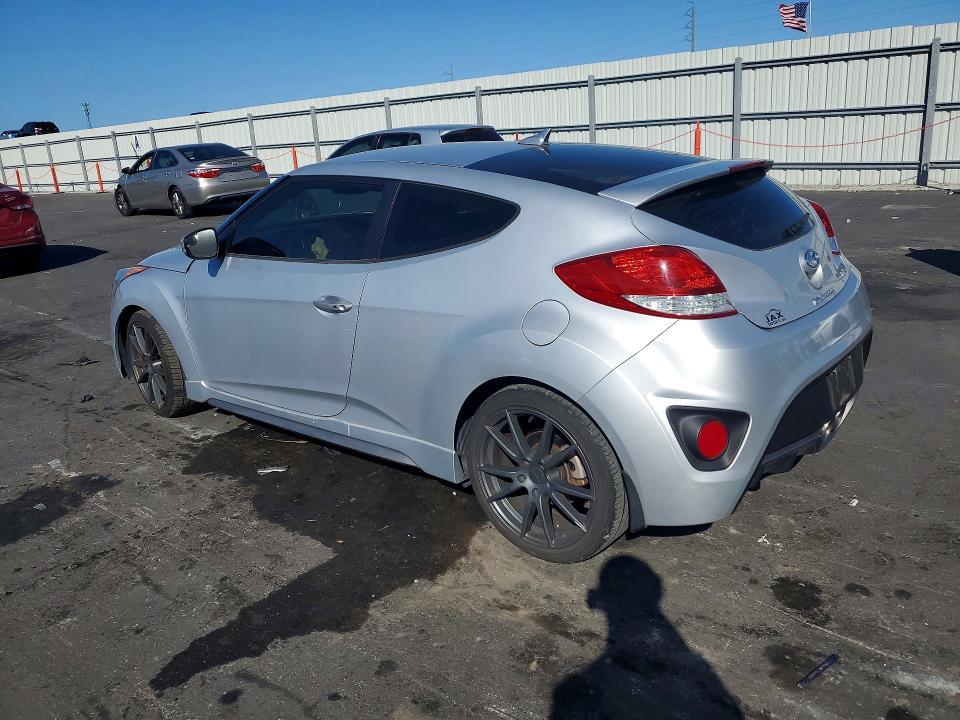 2016 Hyundai Veloster Turbo