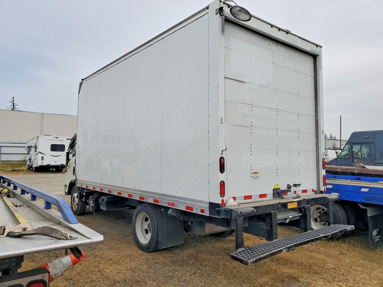 2024 Isuzu NPR XD BOX Truck