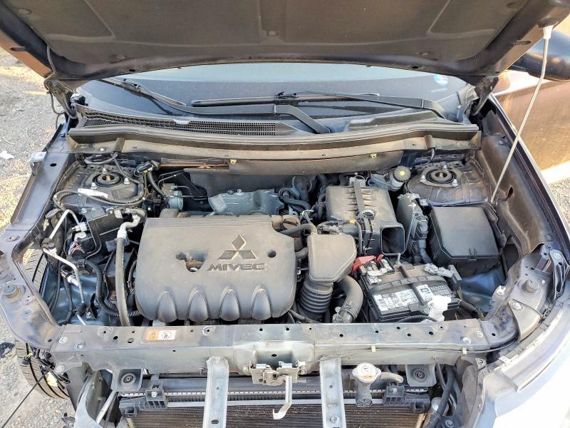 2018 Mitsubishi Outlander es