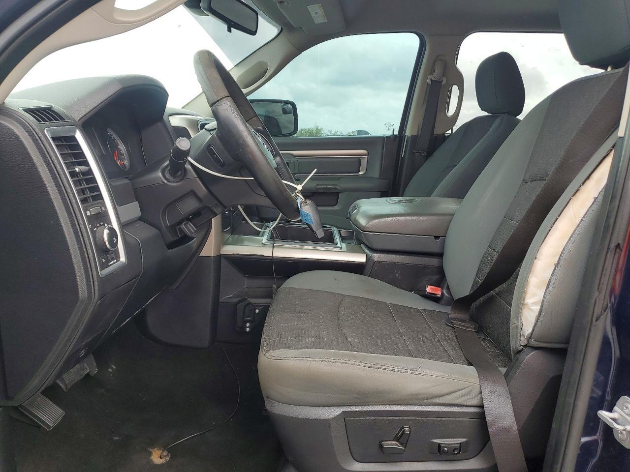 2015 Dodge RAM 1500 SLT