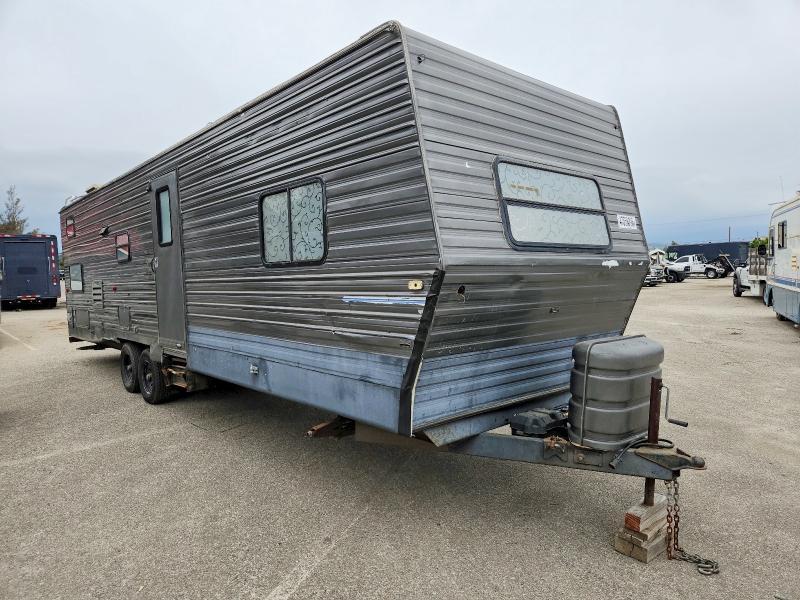 2000 Tahoe 2000 Camper