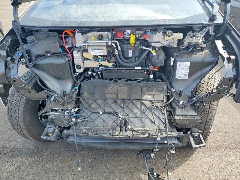 2025 Tesla Cybertruck