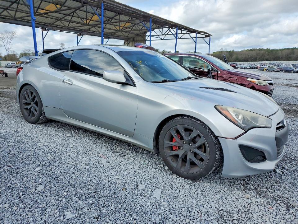2013 Hyundai Genesis Coupe 2.0t Premium