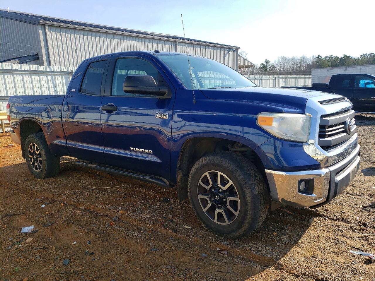 2014 Toyota Tundra SR5