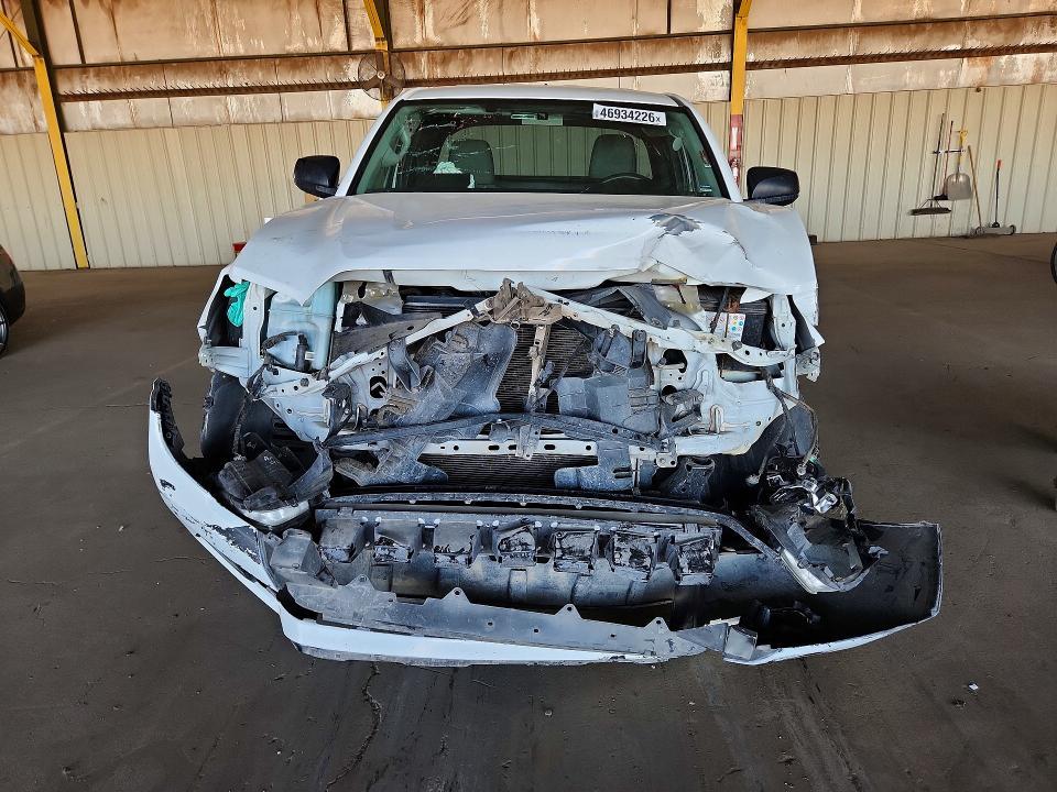 2016 Toyota Tacoma sr