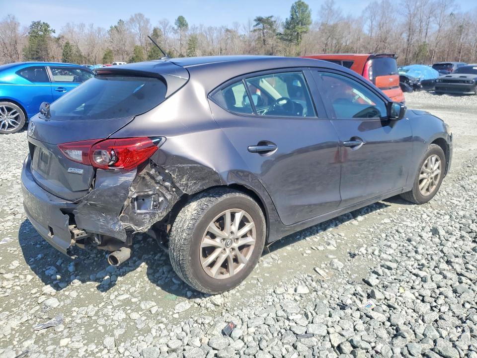 2018 Mazda 3 Sport