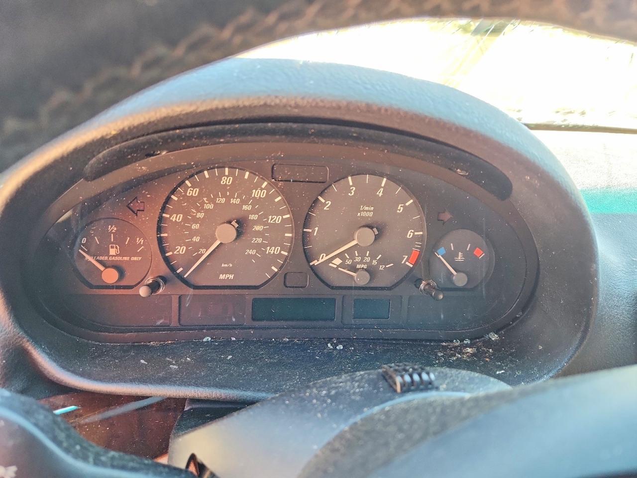 2004 BMW 325 ci
