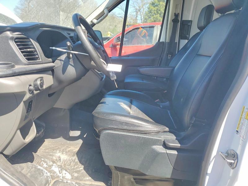 2022 Ford Transit 250 Delivery van