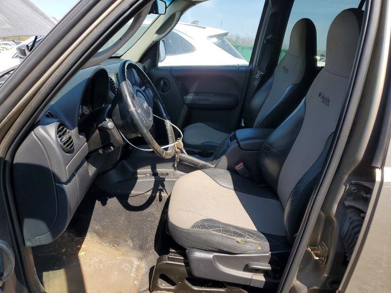 2004 Jeep Liberty Sport