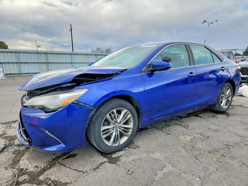 2016 Toyota Camry se