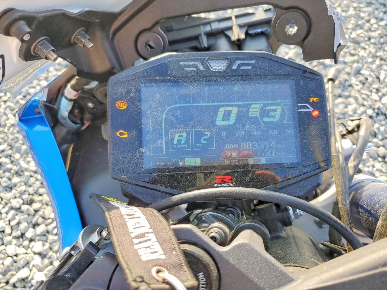 2025 Suzuki GSX-R1000 R