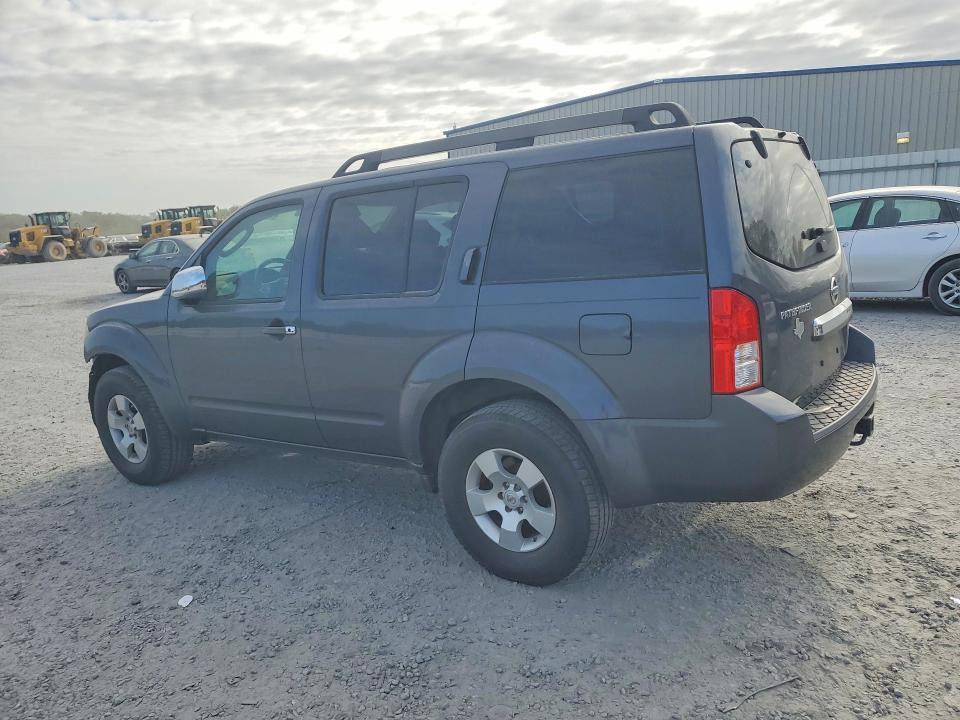 2011 Nissan Pathfinder s