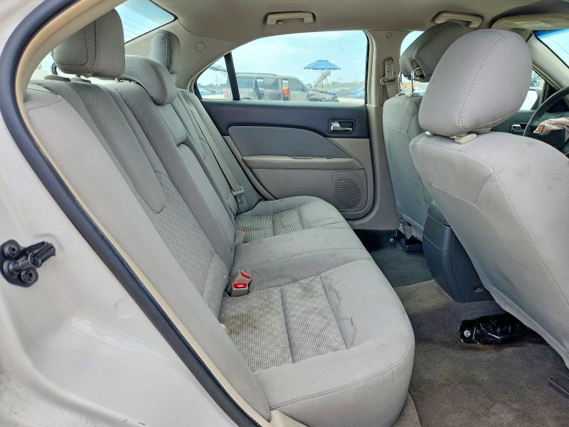 2012 Ford Fusion s