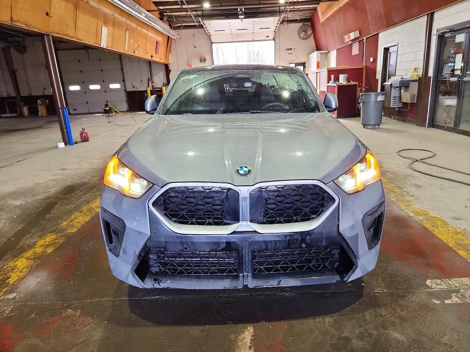 2025 BMW 2025 b m w x Series X2 4D suv 28I Xdrive Msport
