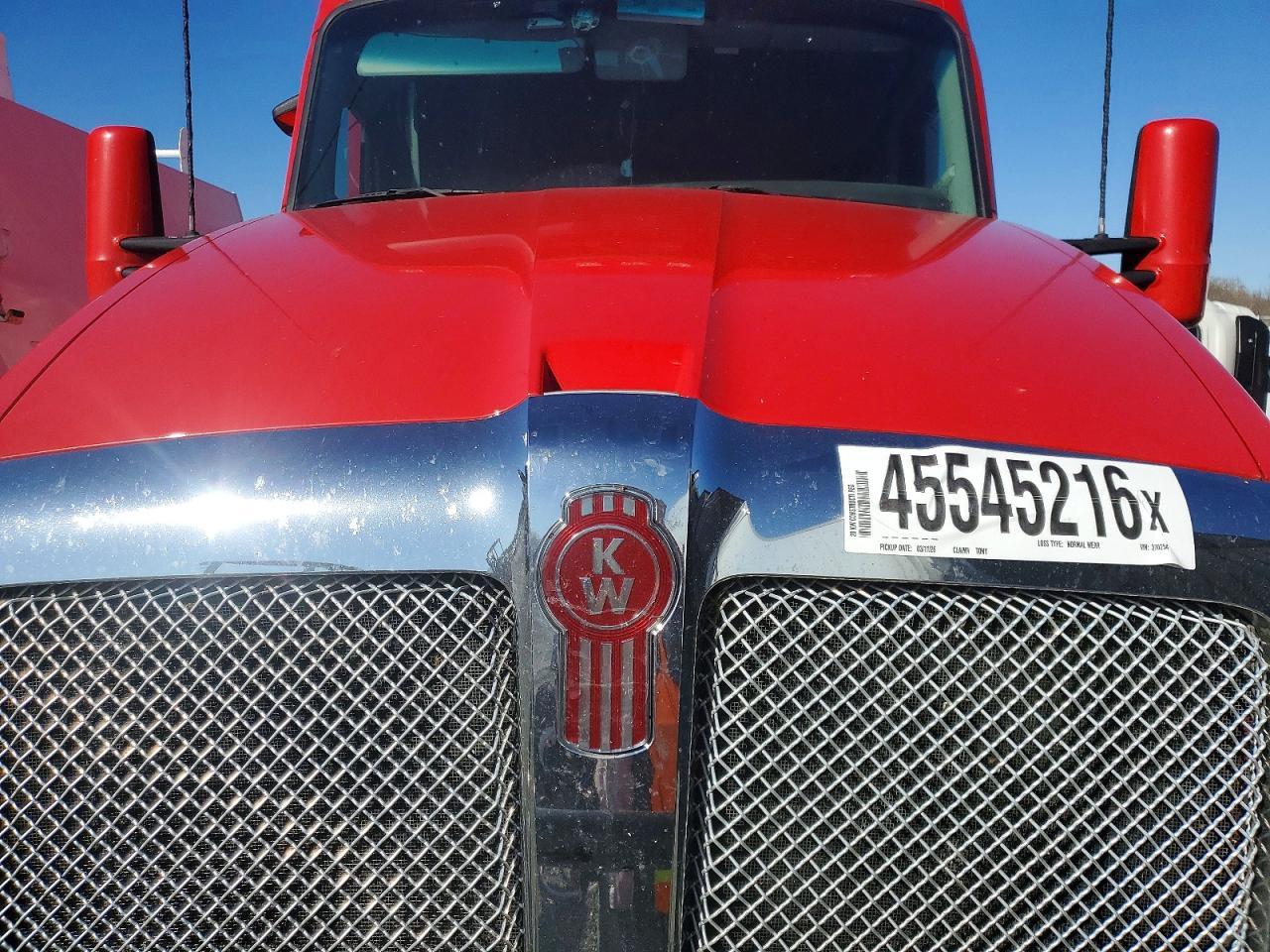 2020 Kenworth T680 Semi Truck