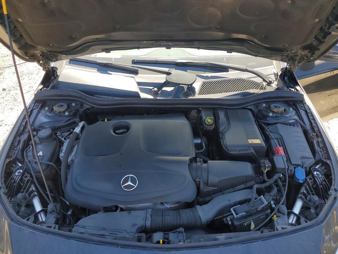 2015 Mercedes-Benz Cla 250