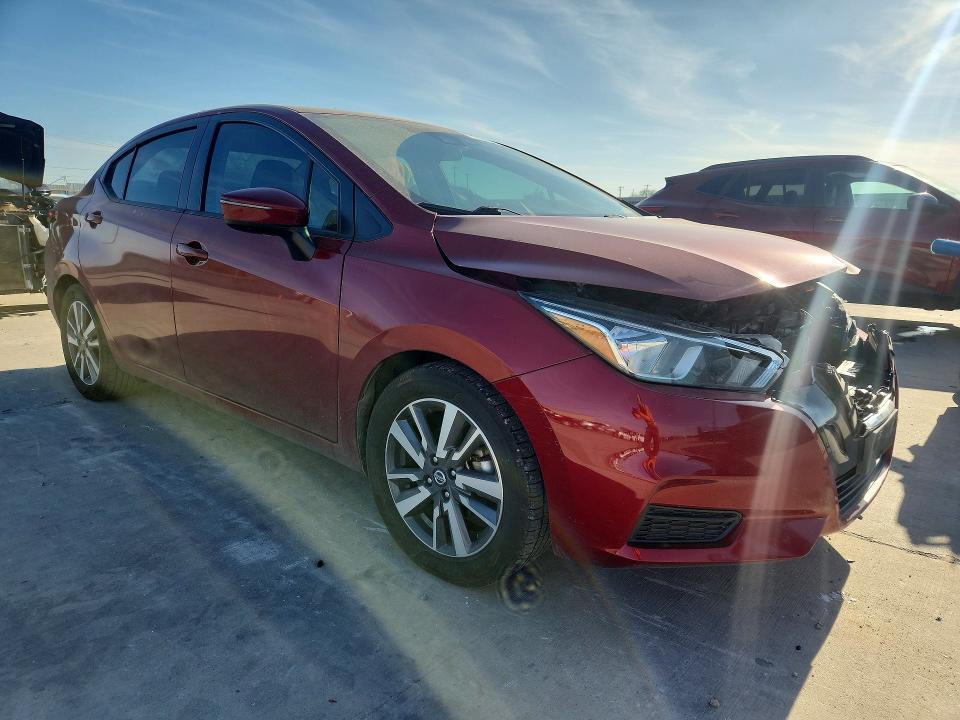 2020 Nissan Versa sv