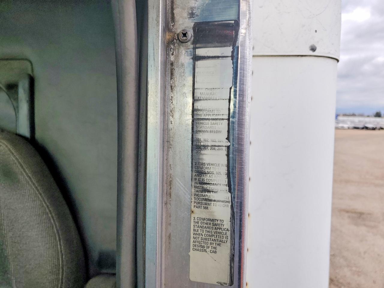 2008 Kenworth T880 Semi Truck