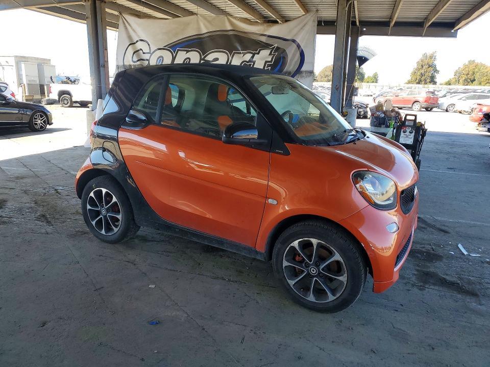 2016 Smart Cars Fortwo