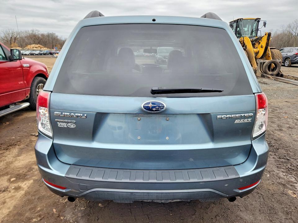 2010 Subaru Forester 2.5x Premium