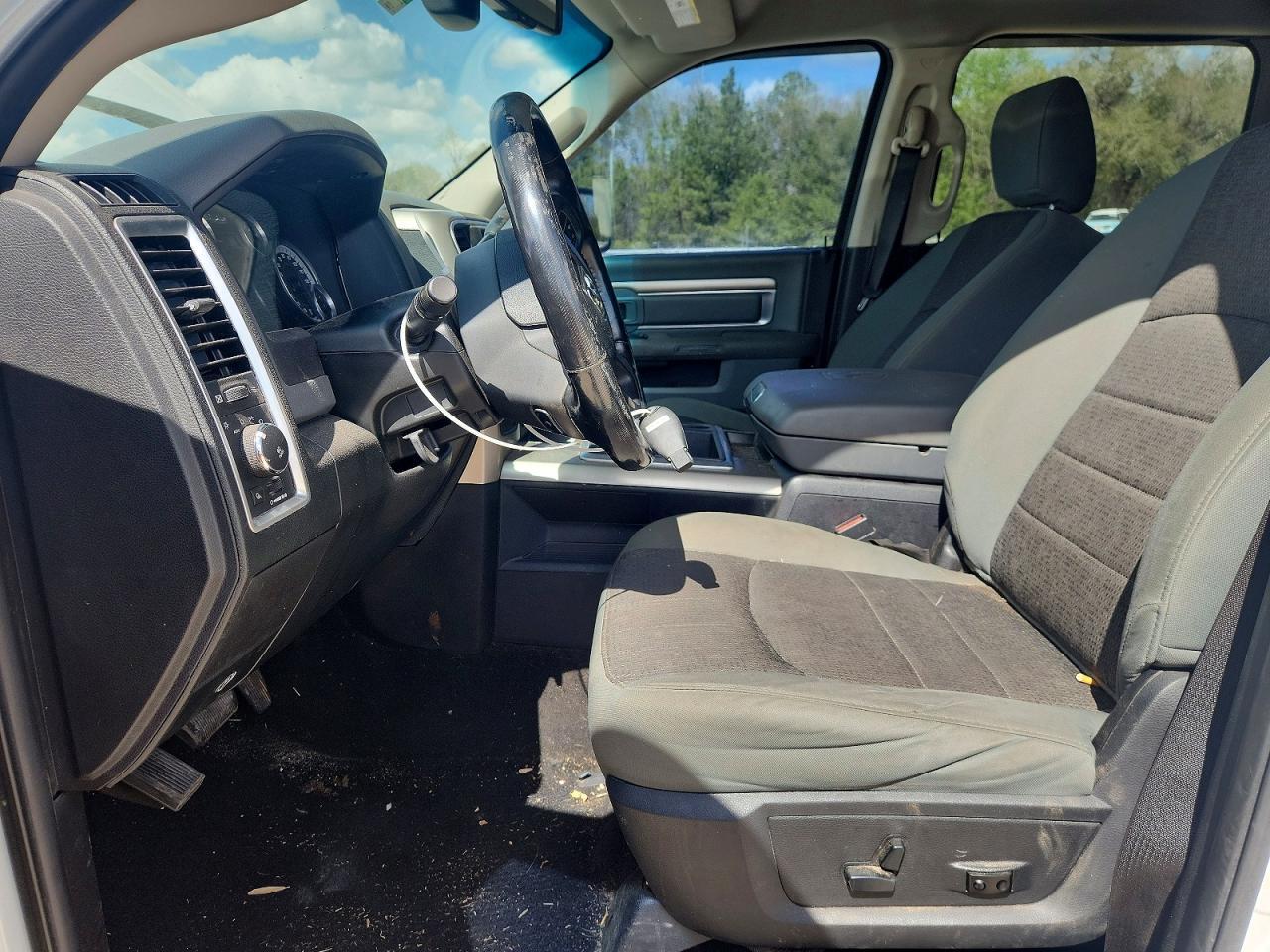 2014 Dodge Ram 2500 slt