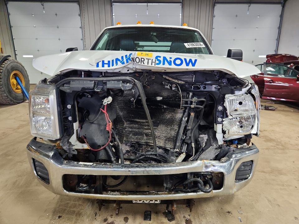 2013 Ford F250 Super Duty Flatbed Truck