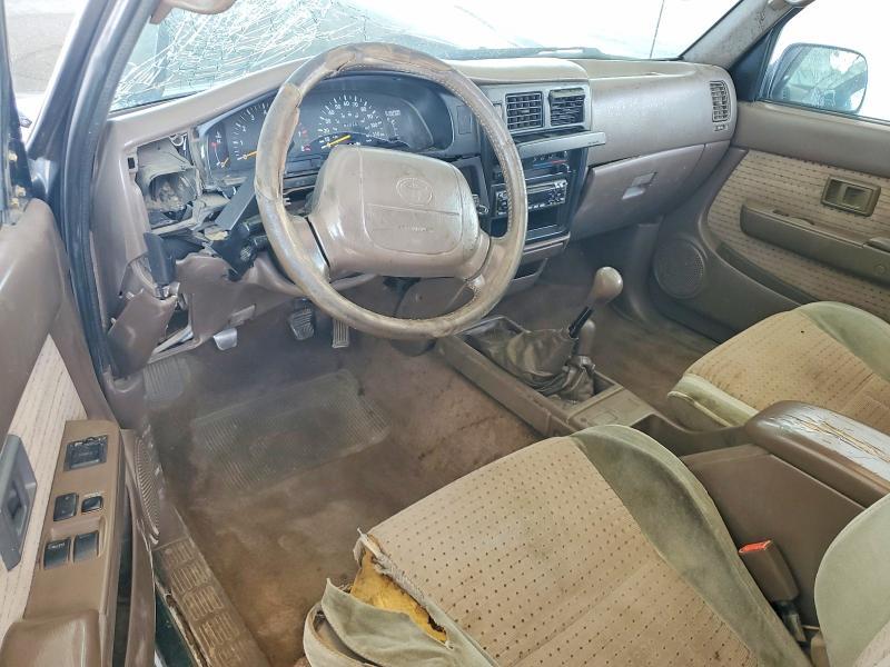 1996 Toyota Tacoma SR5