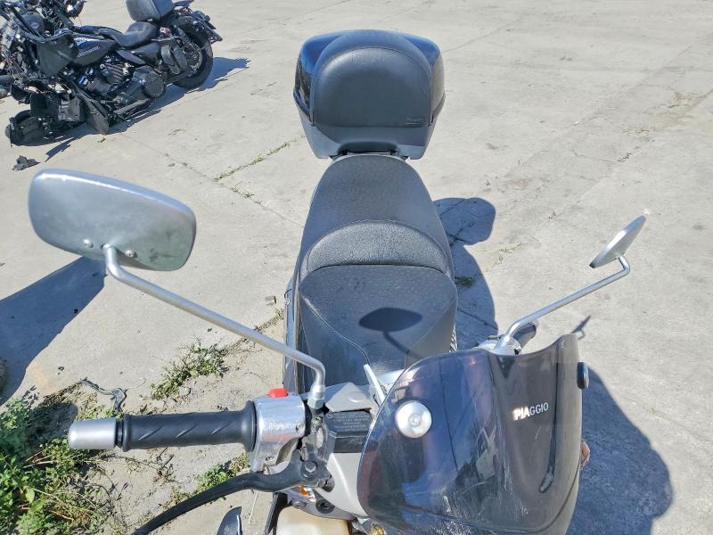 2005 Piaggio BV 200