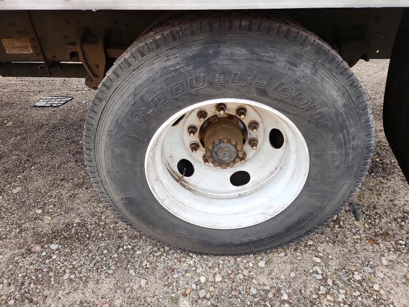 2014 Hino 258/268 BOX Truck