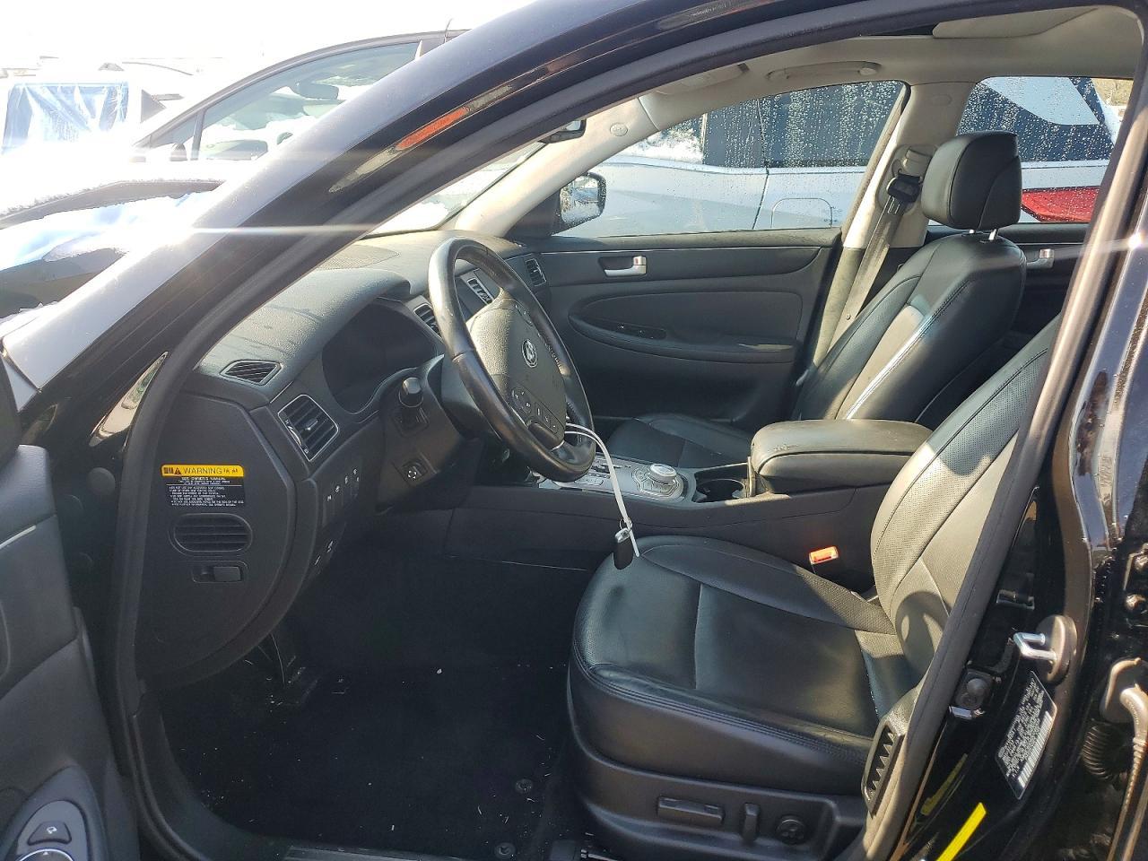 2013 Hyundai Genesis