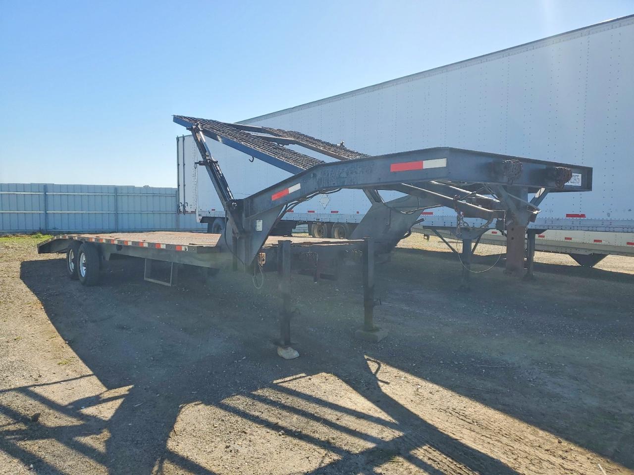 2007 Infinity 3 Car Carrier-Car Carrier