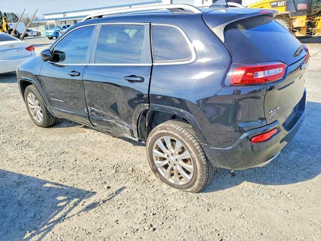 2018 Jeep Cherokee Overland