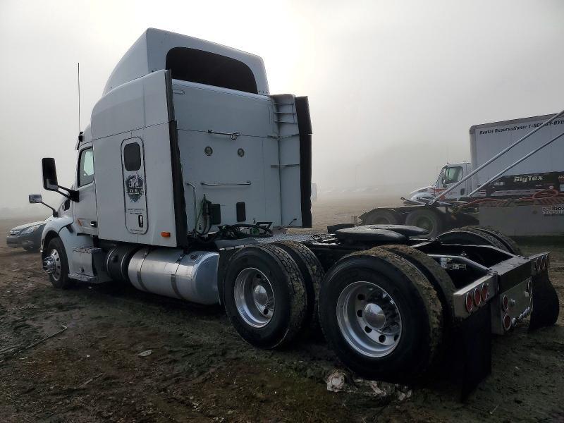 2015 Peterbilt 579