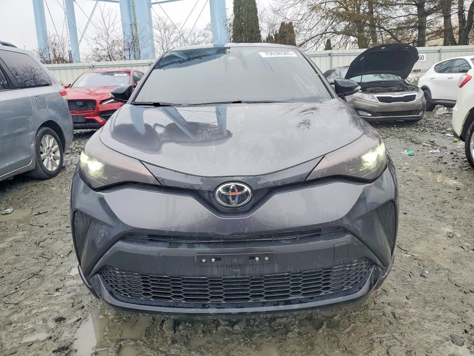 2022 Toyota C-hr Nightshade