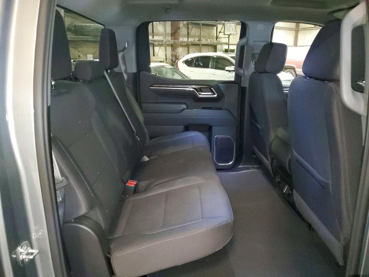 2026 Chevrolet Silverado C1500 LT