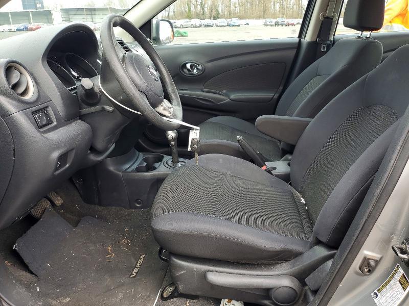 2013 Nissan Versa 1.6 s