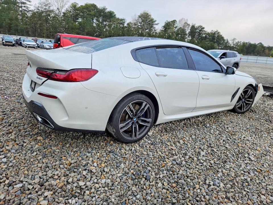 2023 BMW 840i