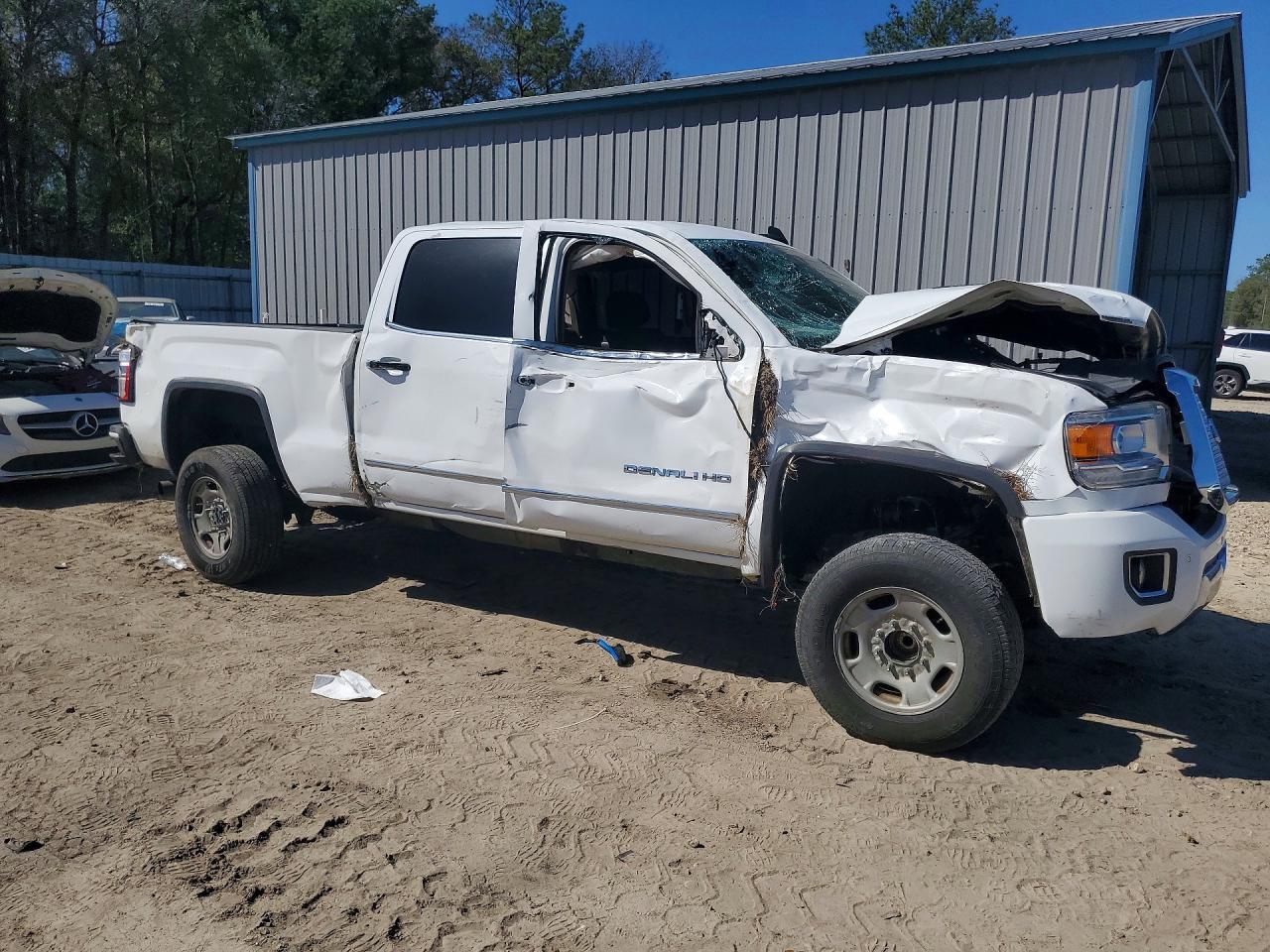 2015 GMC Sierra K2500 Denali