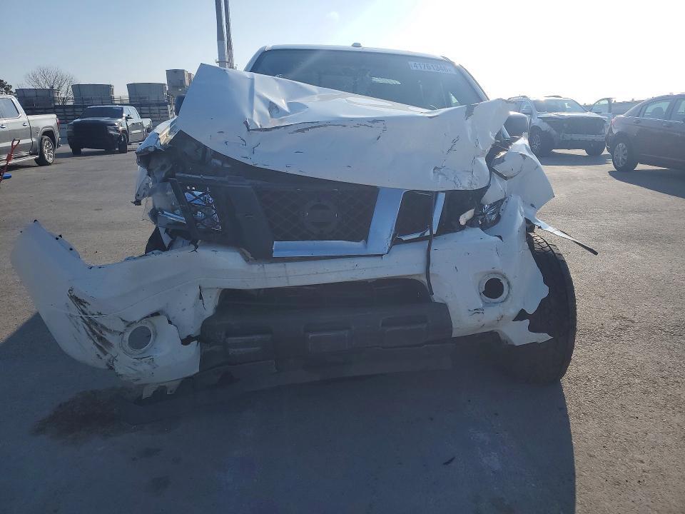 2018 Nissan Frontier SV