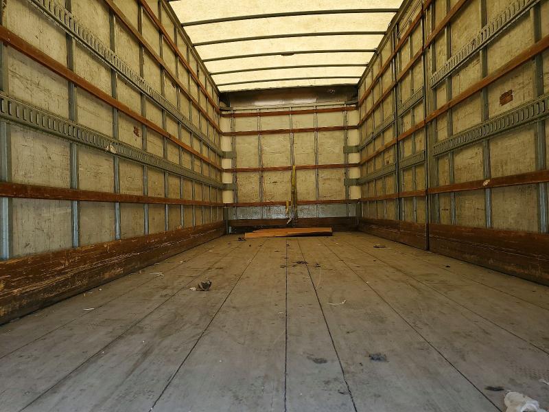 2013 Freightliner Business Class M2 BOX Truck